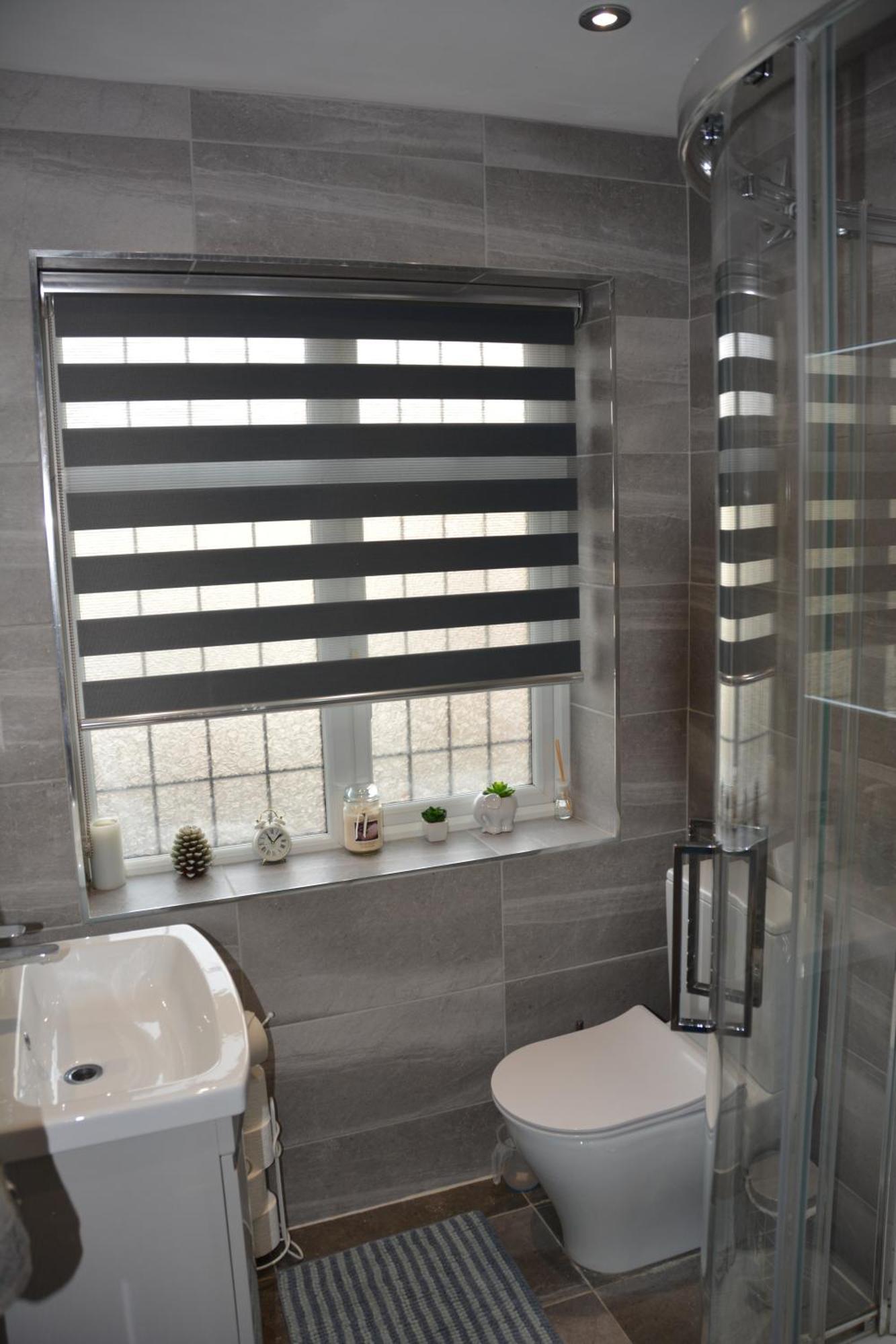 Cozy, Modern, Spacious 4 Bedroom House In London Romford Exteriör bild